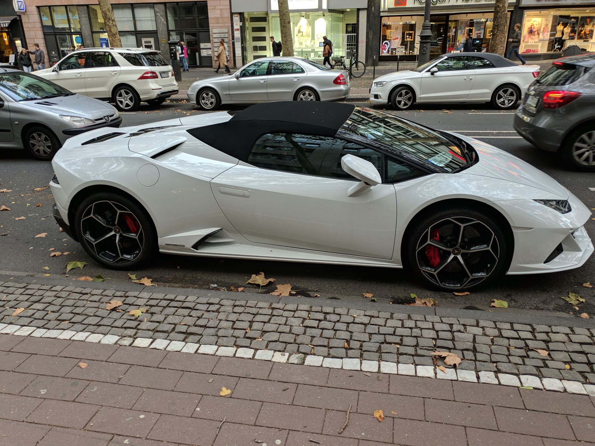137513i9AA89A54251FD1B7?v=v2.jpg