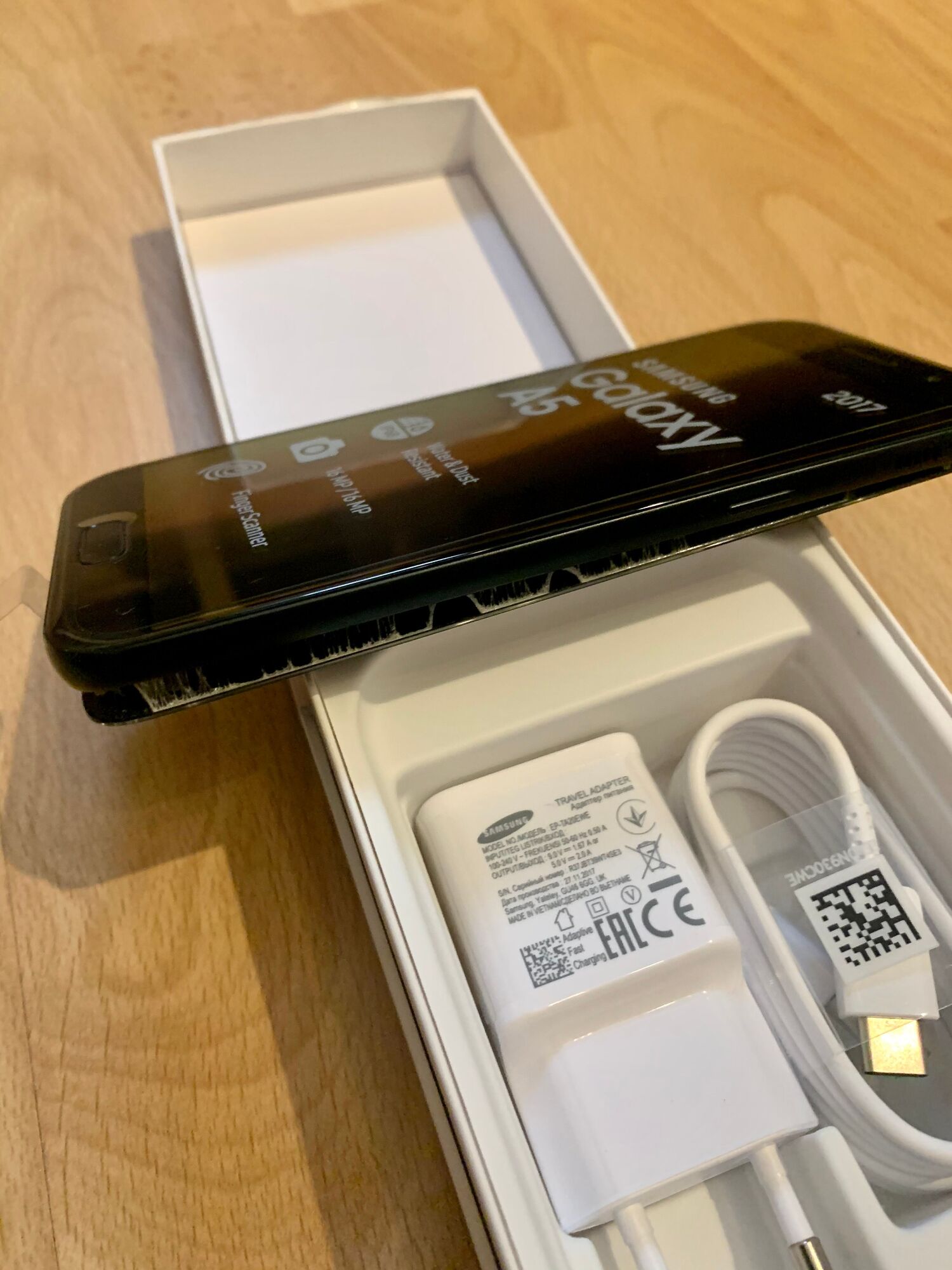 387915i3C877D237E1168D3?v=v2.jpg