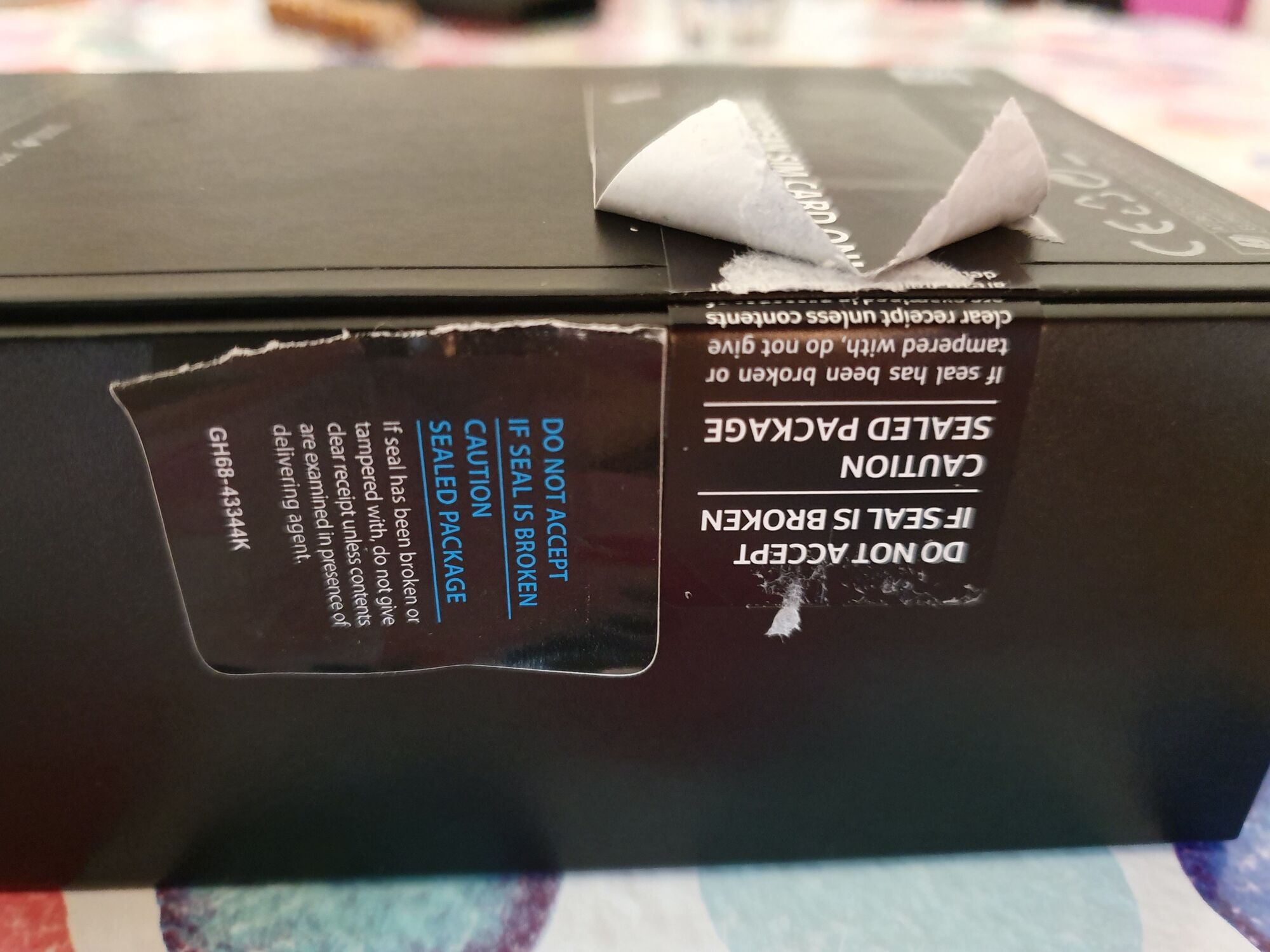 86520iB8251A4208BCB20A?v=v2.jpg